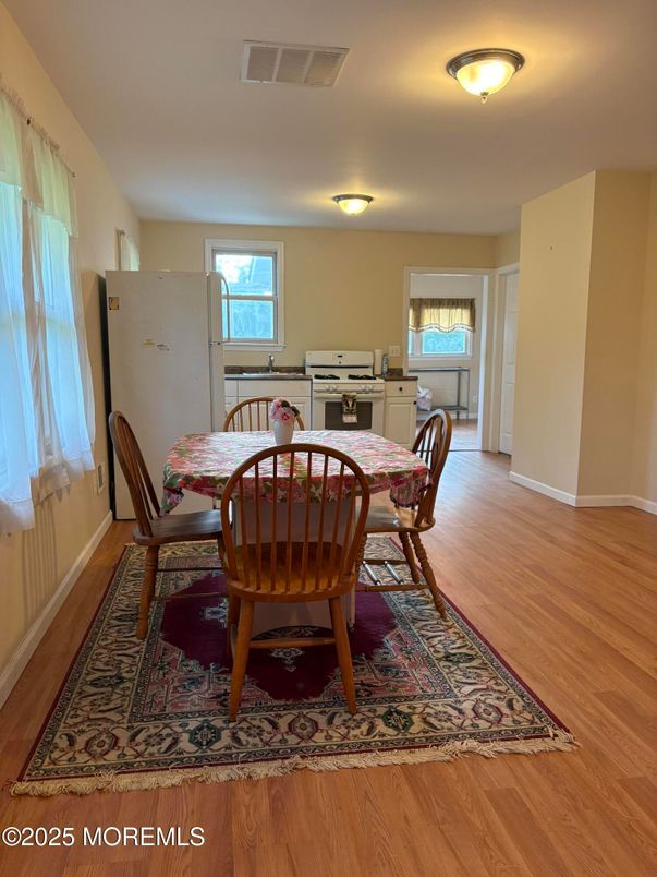 Dining room, Interior, Wood Texture Flooring