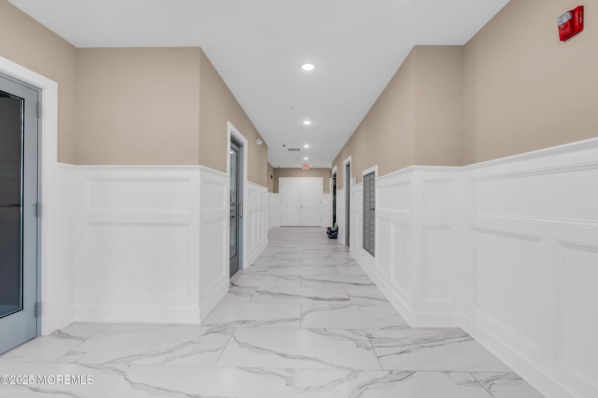 Interior, Marble, Recessed Lighting