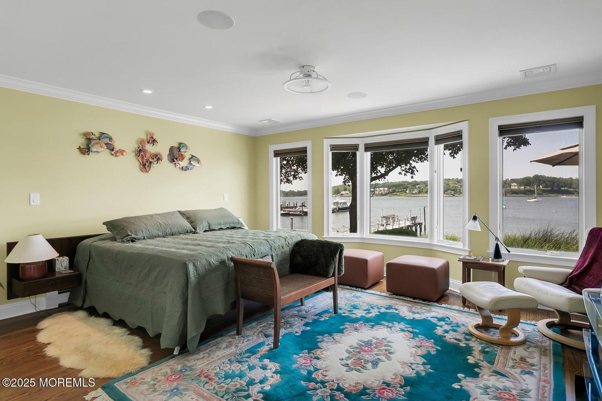 Bedroom, Interior, Recessed Lighting, Water, Wood Texture Flooring