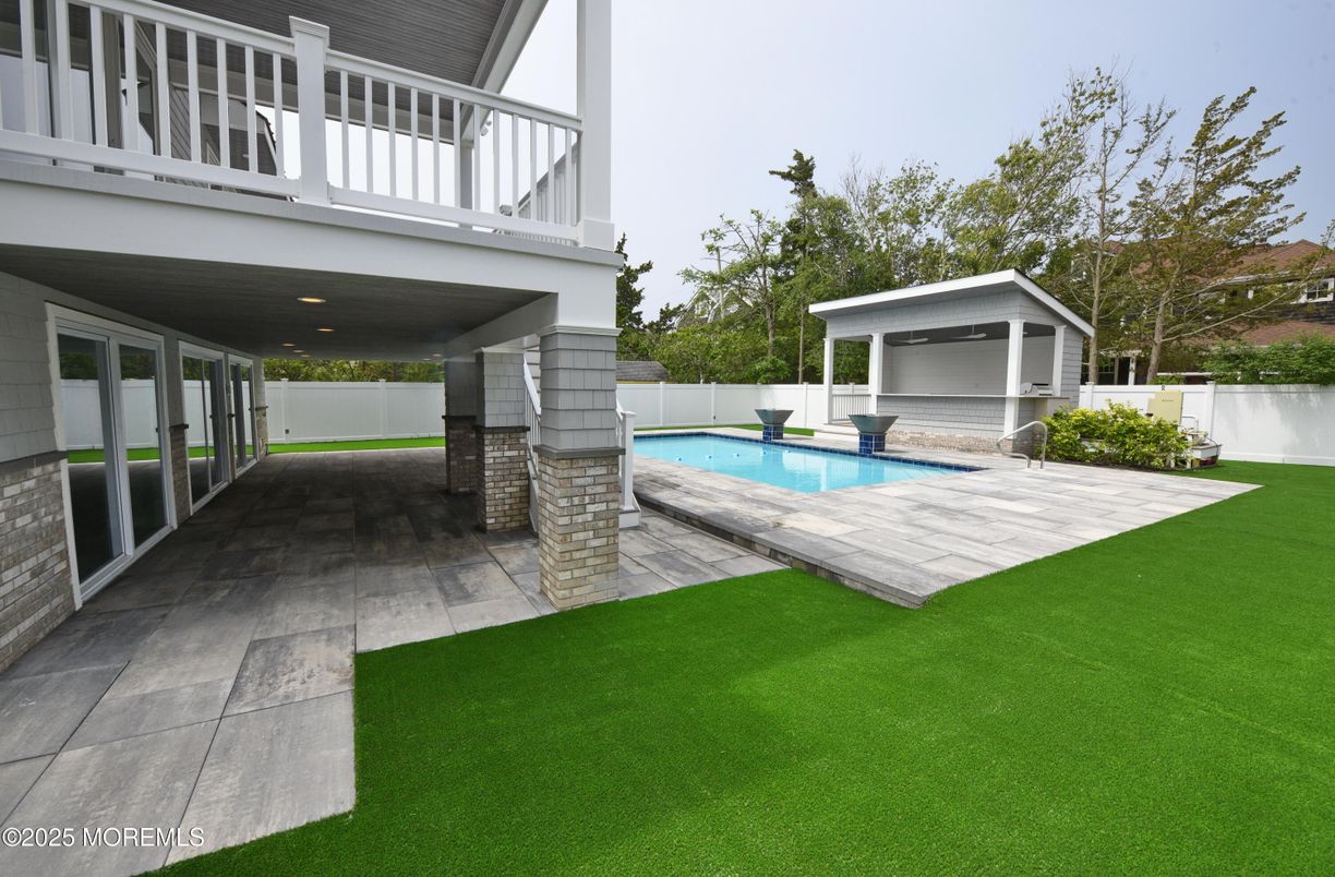 Backyard, Exterior, Pool