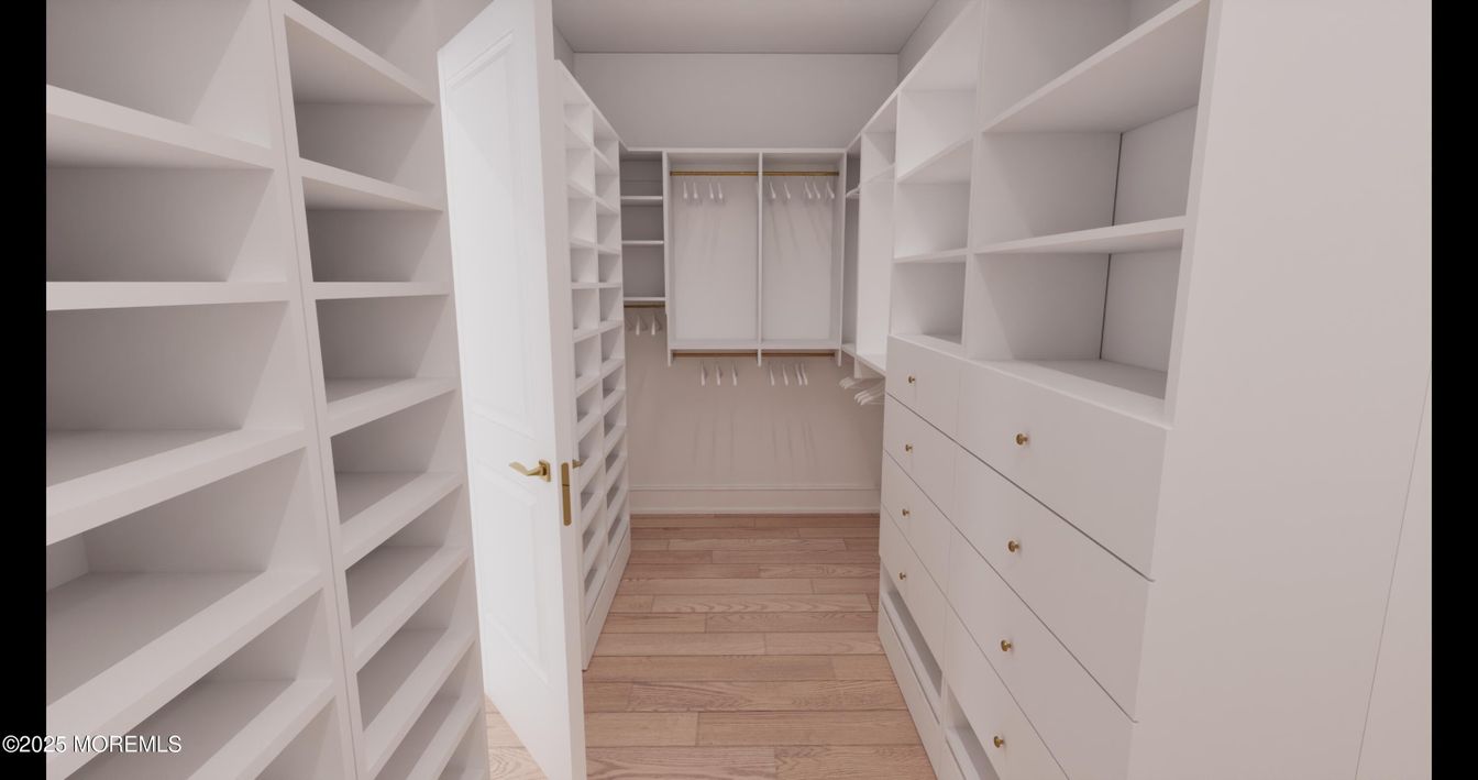 Interior, Walk-in Closets, Wood Texture Flooring