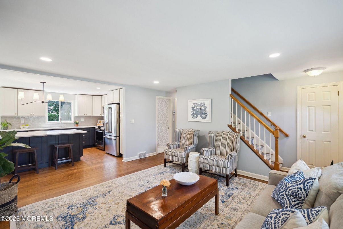 Interior, Kitchen, Living room, Pendant Lights, Recessed Lighting, Stainless Steel Appliances, Wood Texture Flooring