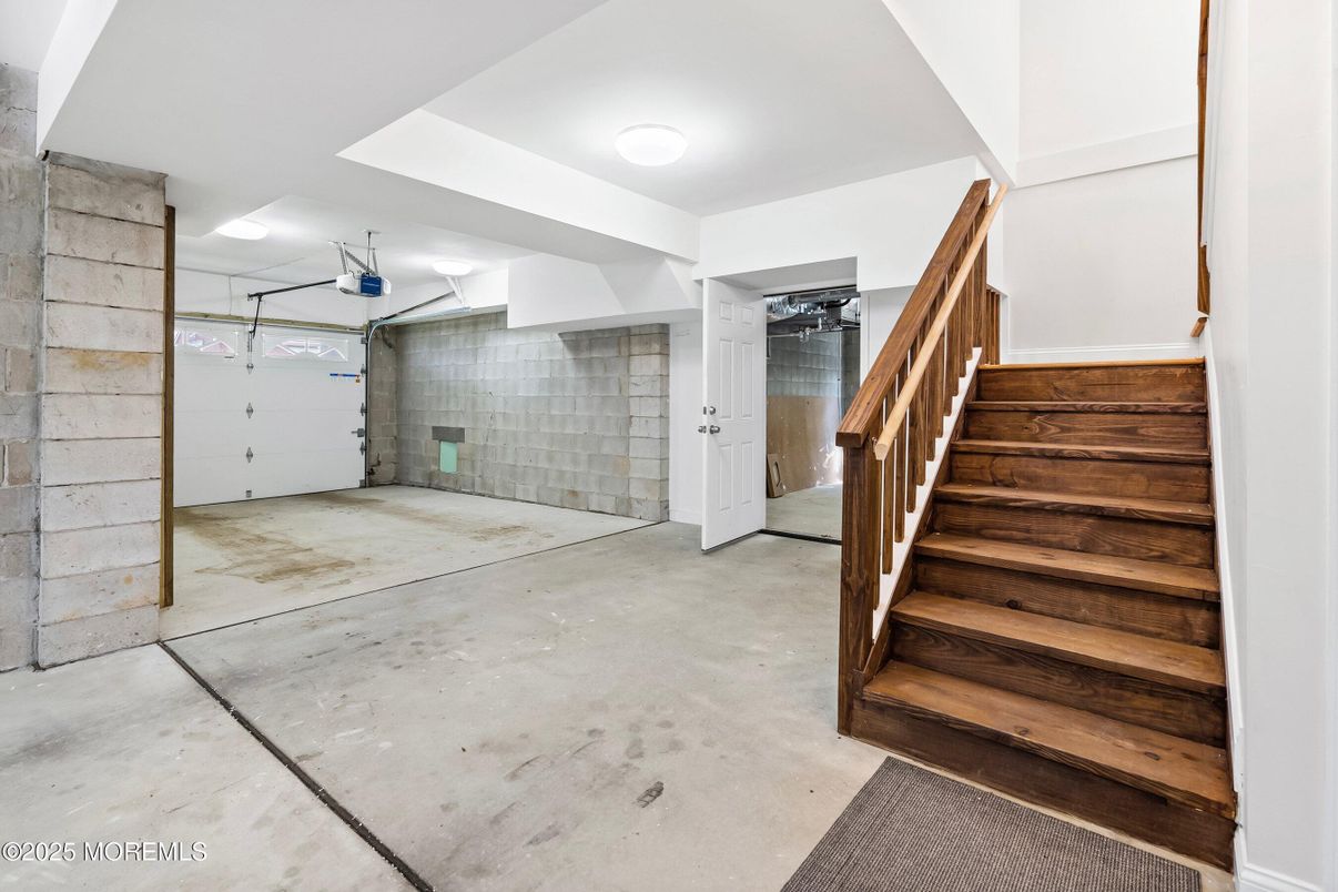 Garage, Interior, Stone Walls