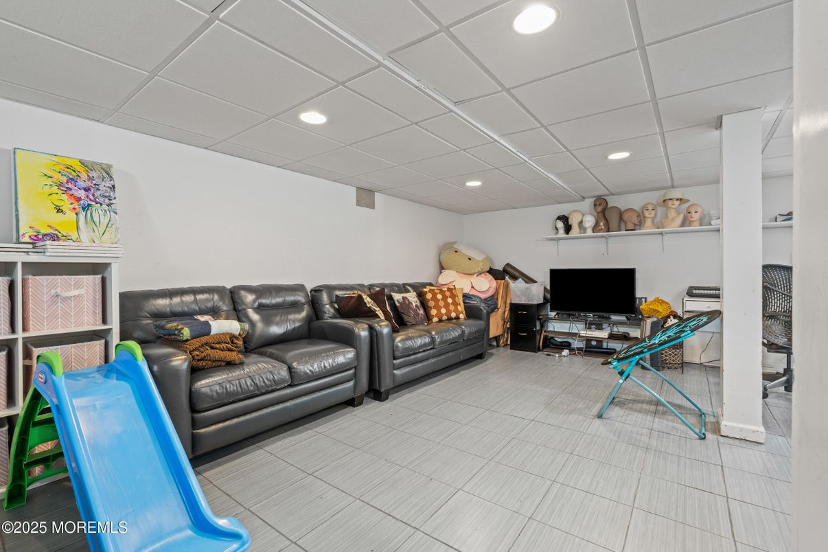 Interior, Recessed Lighting