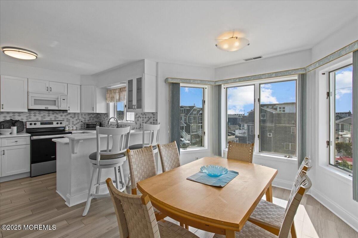 Dining room, Interior, Kitchen, Wood Texture Flooring