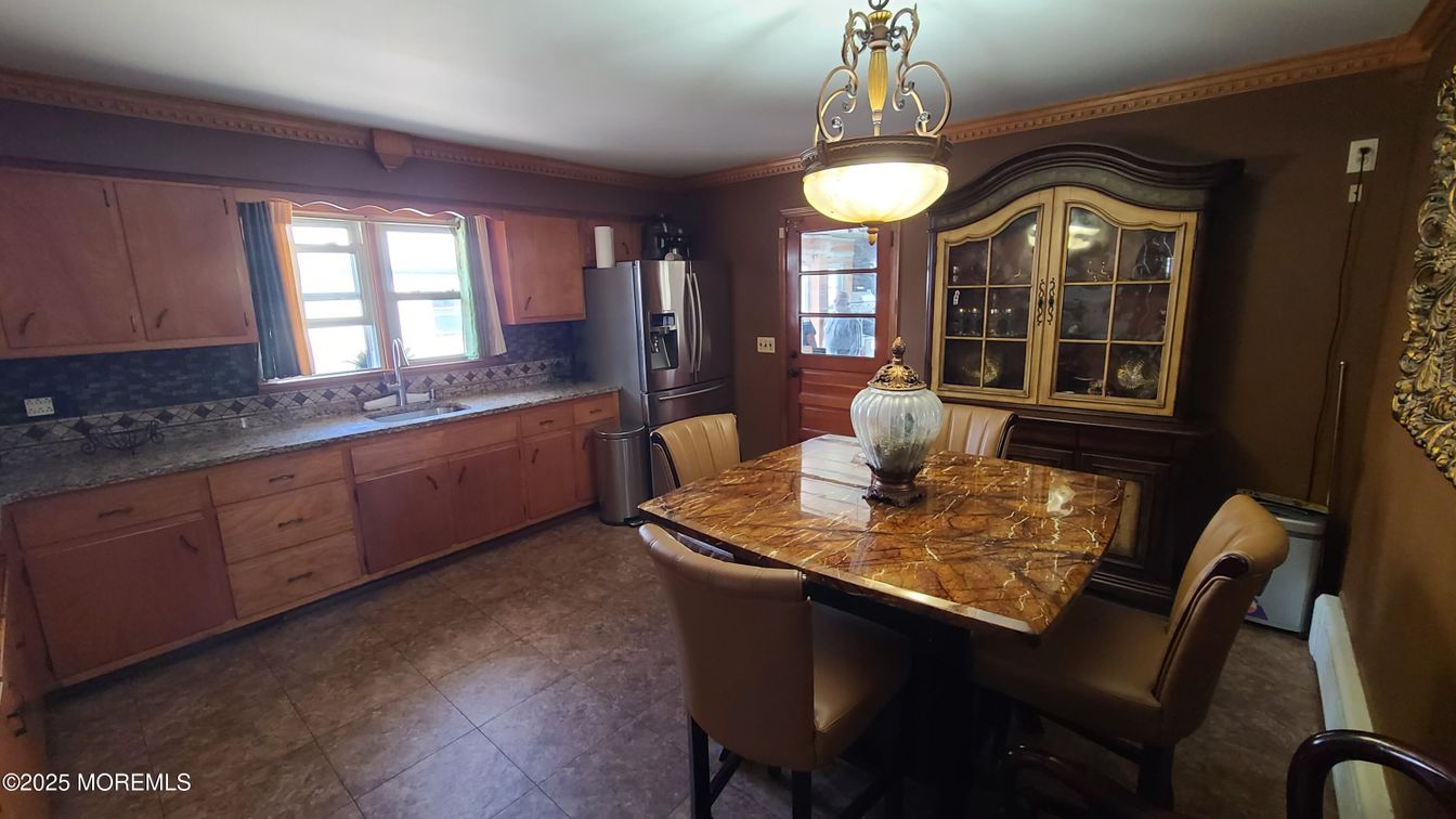 Dining room, Interior, Kitchen, Pendant Lights