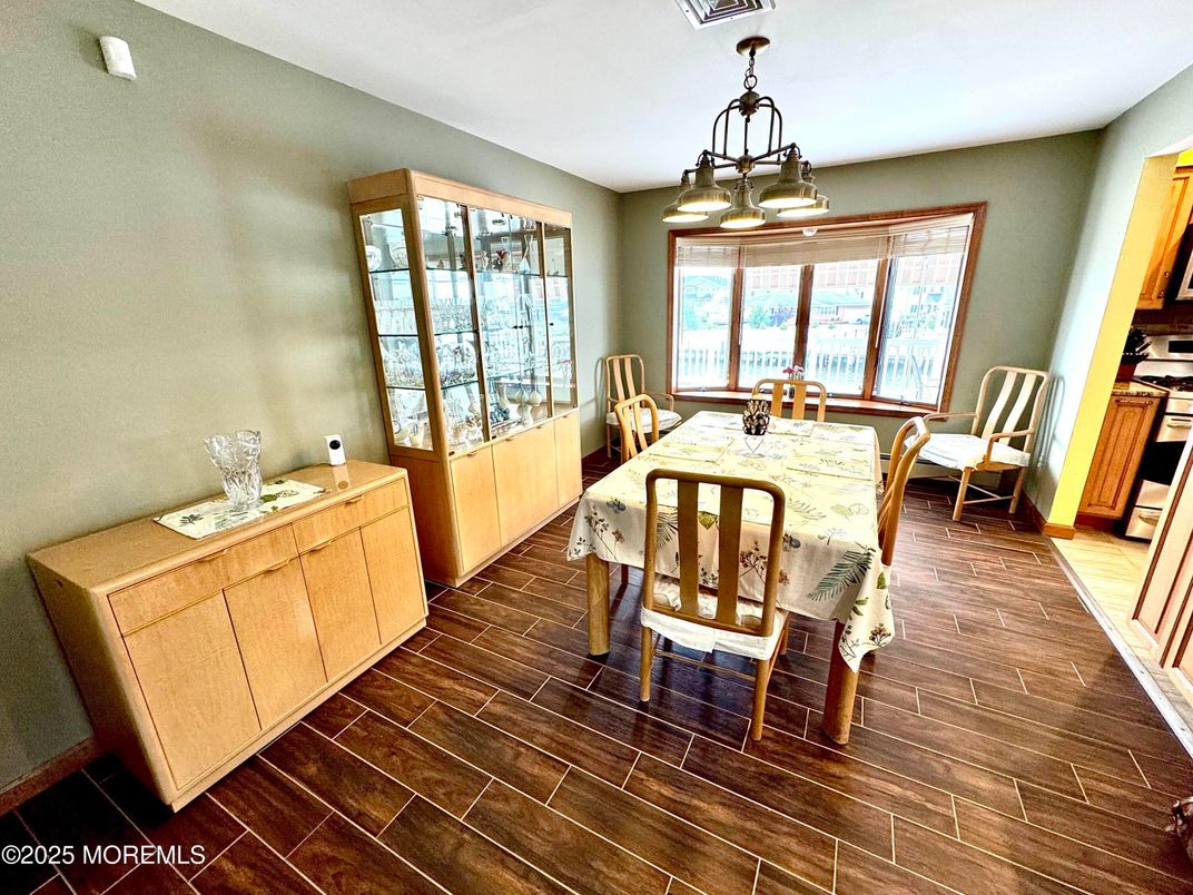 Chandelier, Dining room, Interior, Wood Texture Flooring