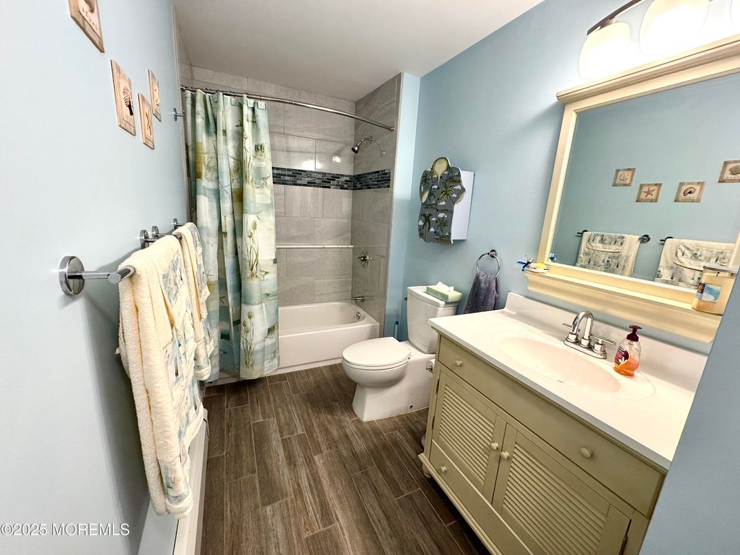 Bathroom, Interior, Wood Texture Flooring