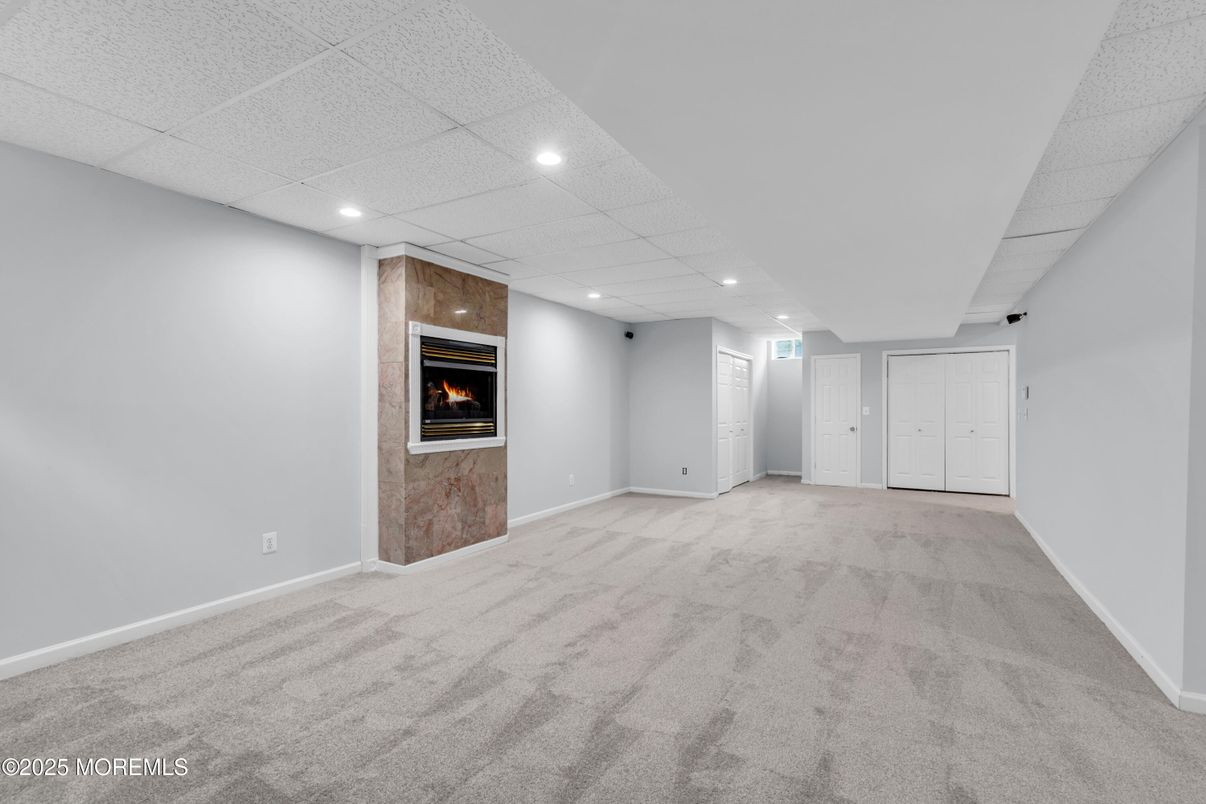 Empty room, Fireplace, Interior, Recessed Lighting
