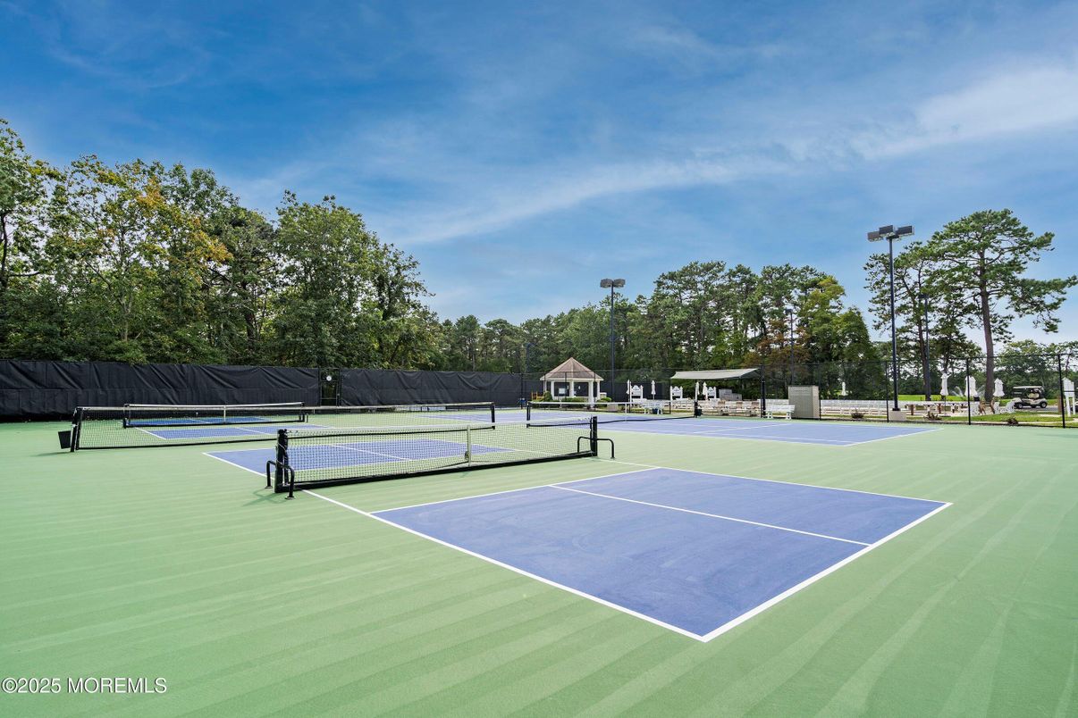 Exterior, Tennis Courts