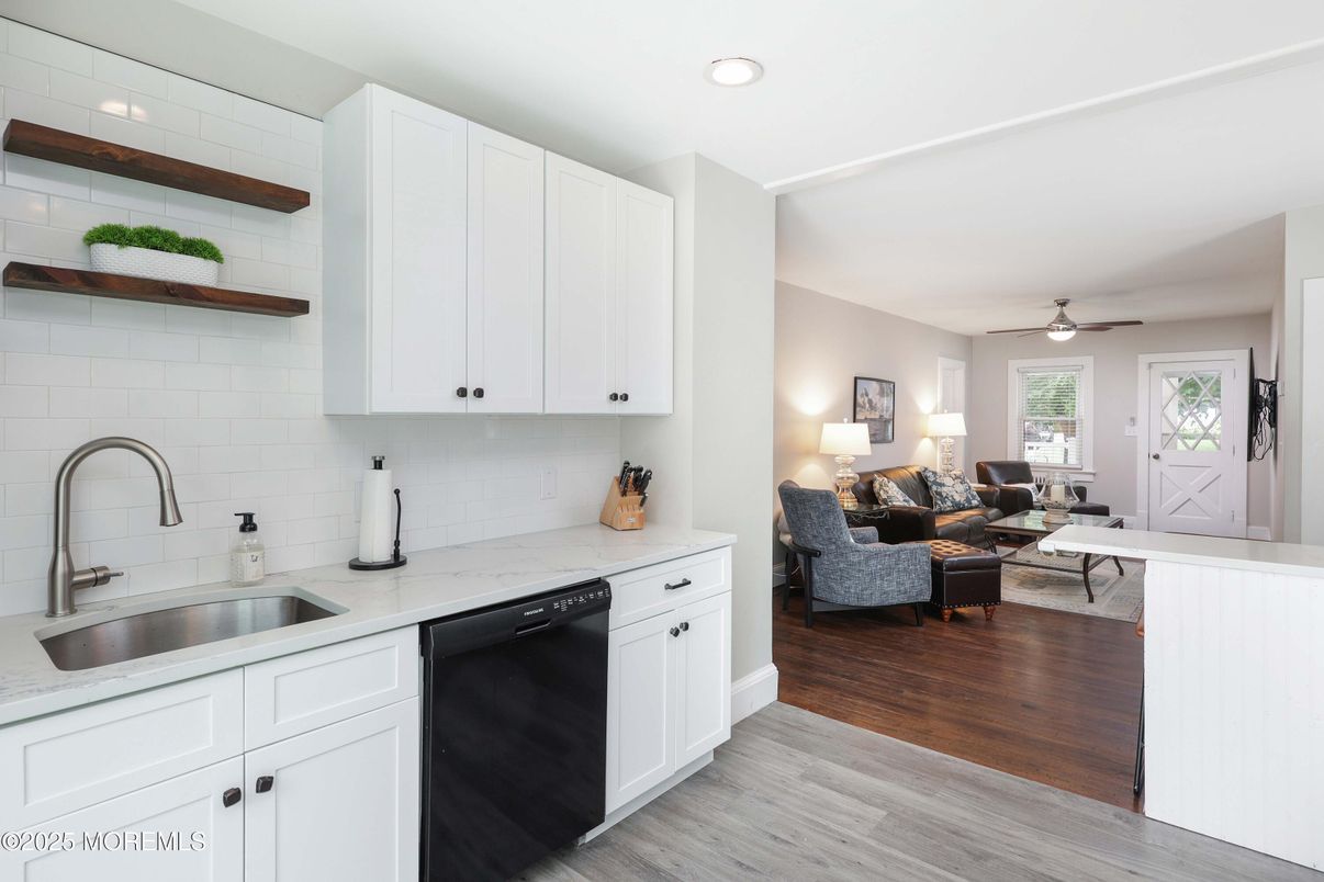Interior, Kitchen, Living room, Recessed Lighting, Wood Texture Flooring