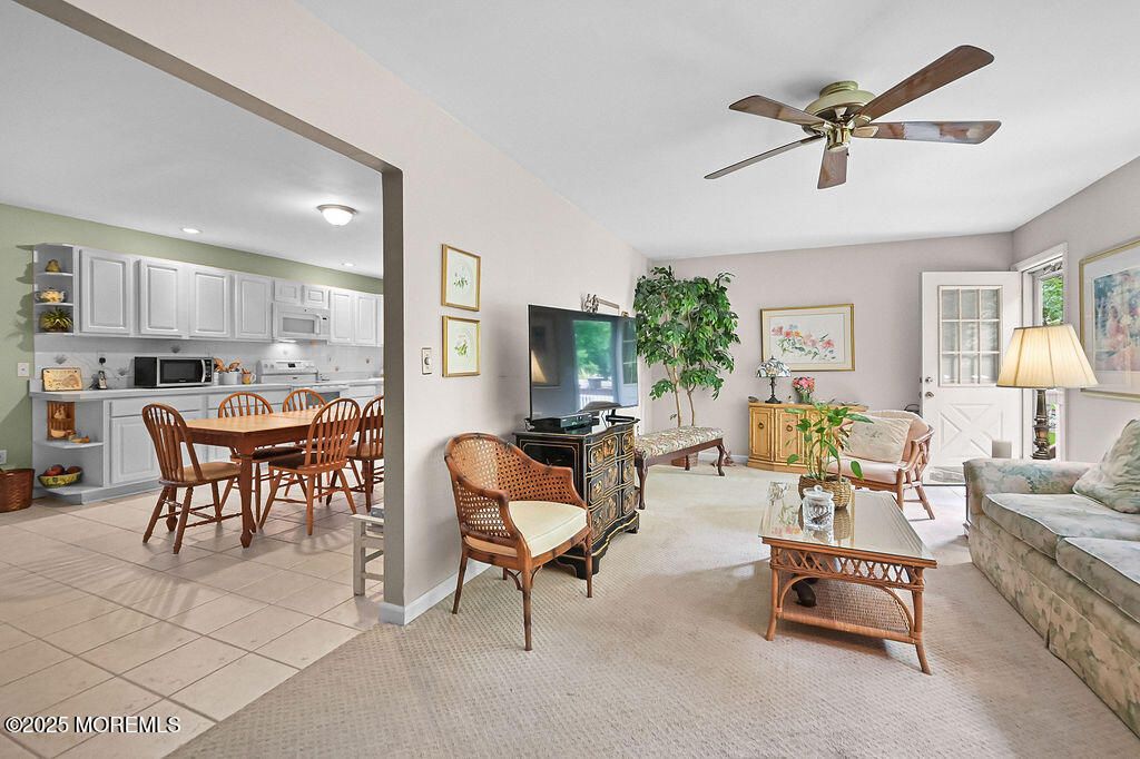 Dining room, Interior, Kitchen, Living room, Recessed Lighting