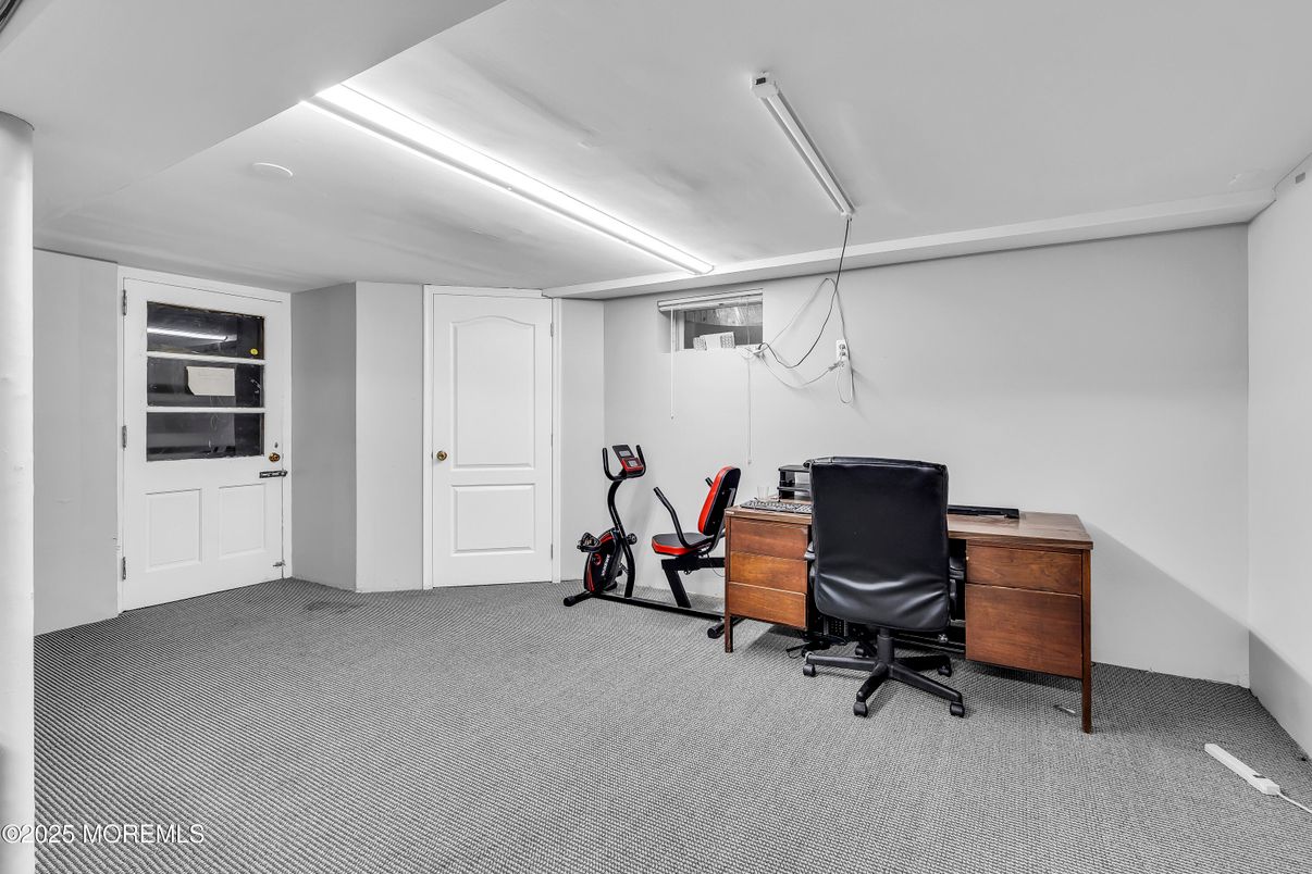 Fitness Equipment, Home Office, Interior