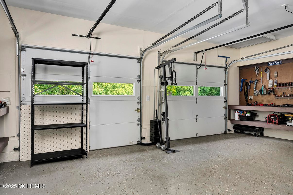 Fitness Equipment, Garage, Interior