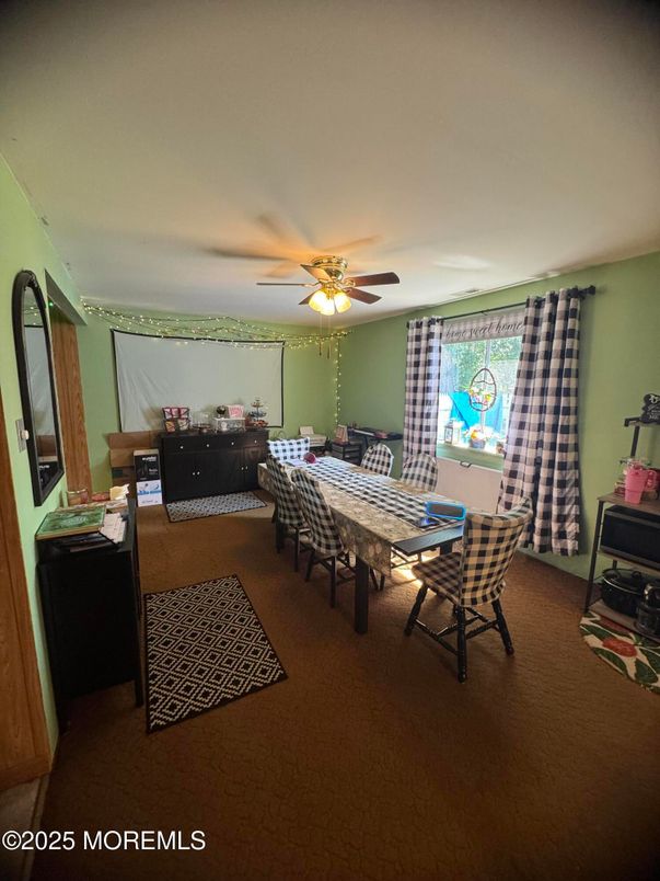 Dining room, Interior