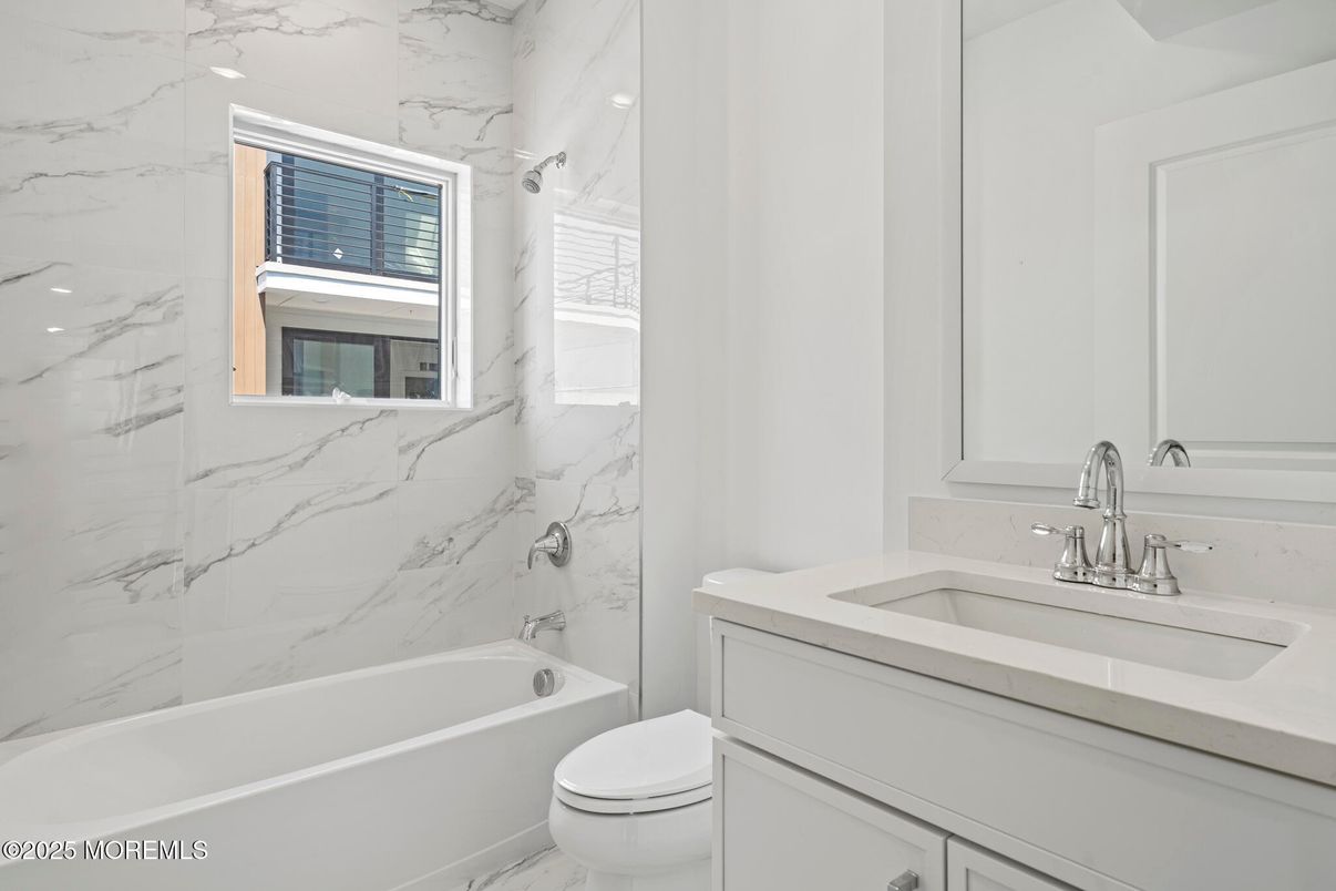 Bathroom, Interior, Marble, Marble Walls