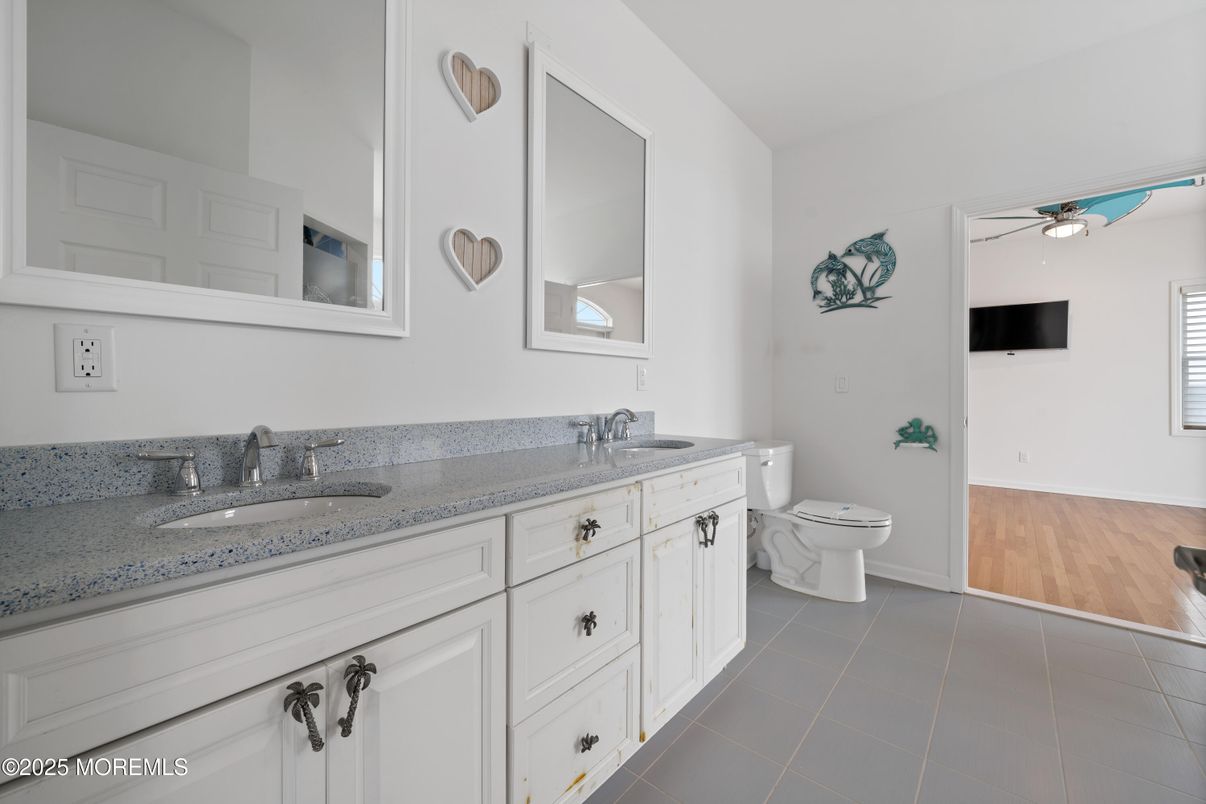 Bathroom, Dual Sink Vanities, Interior, Wood Texture Flooring