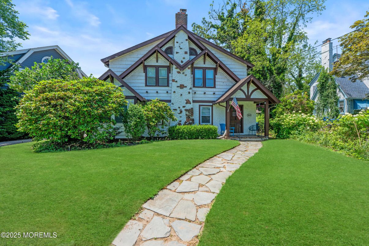 Backyard, Exterior, Facade, Tudor Revival