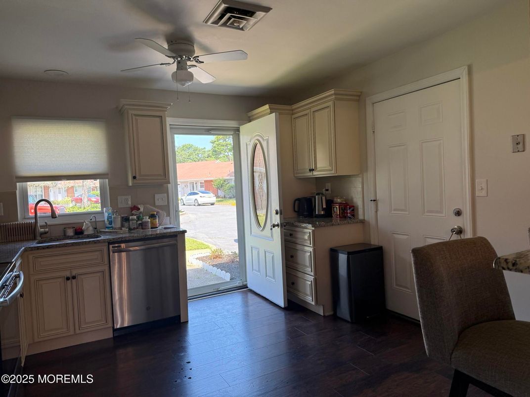 Interior, Kitchen, Wood Texture Flooring