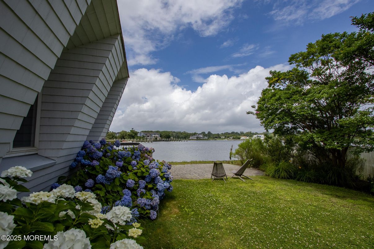 Exterior, Water
