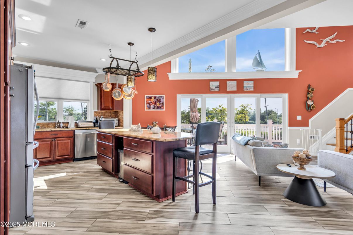 Interior, Kitchen, Living room, Pendant Lights, Recessed Lighting, Wood Texture Flooring