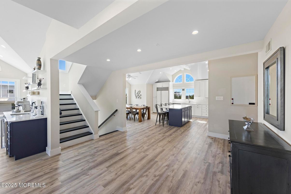 Dining room, Interior, Kitchen, Recessed Lighting, Wood Texture Flooring