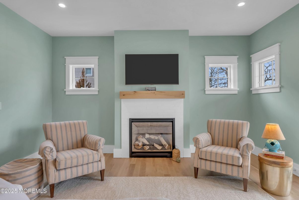 Fireplace, Interior, Recessed Lighting, Wood Texture Flooring