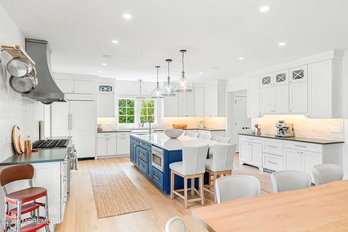 Interior, Kitchen, Pendant Lights, Recessed Lighting, Wood Texture Flooring