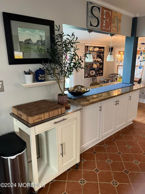 Interior, Kitchen, Pendant Lights