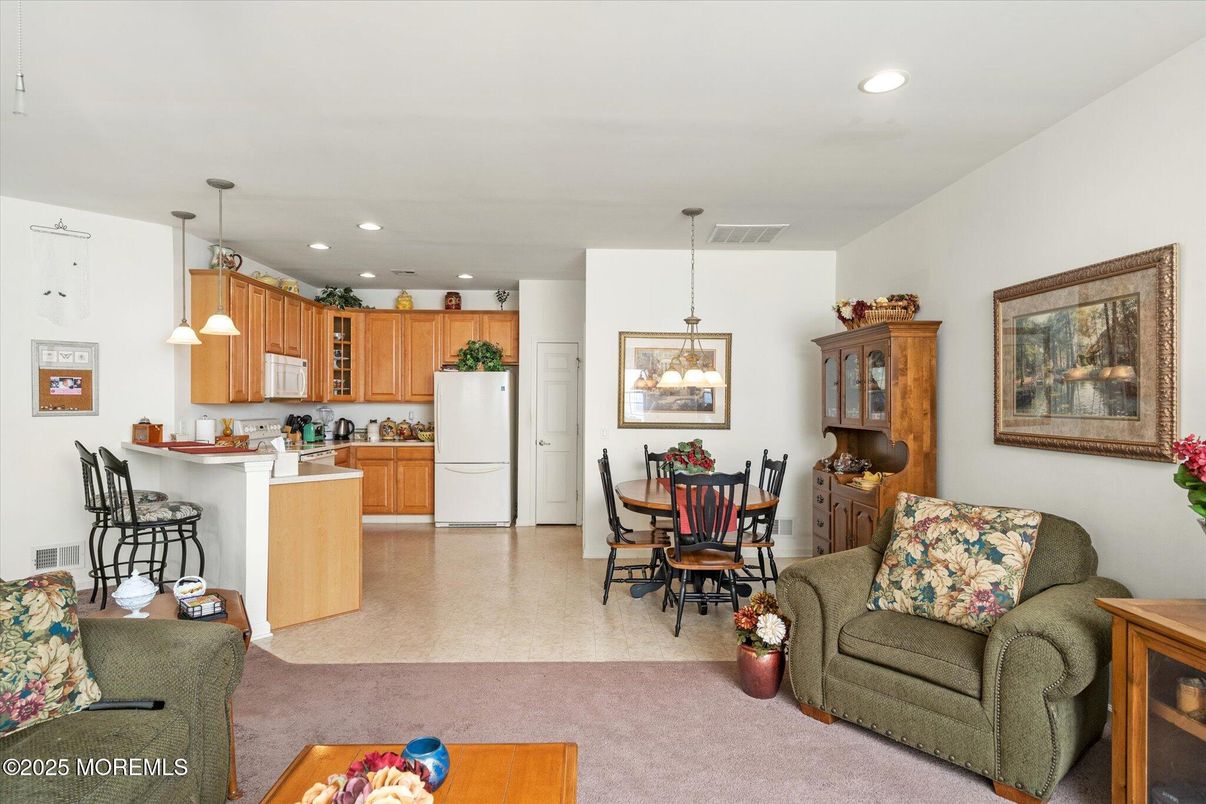 Dining room, Interior, Kitchen, Living room, Pendant Lights, Recessed Lighting