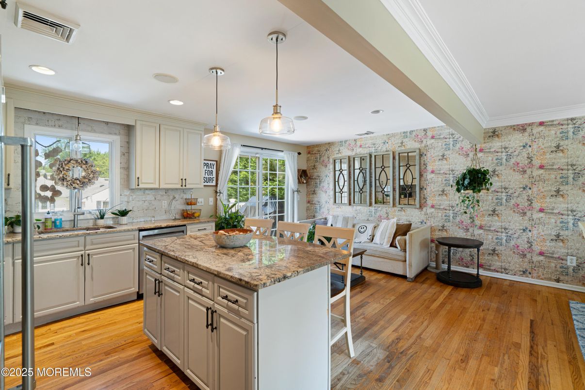 Interior, Kitchen, Pendant Lights, Recessed Lighting, Wood Texture Flooring