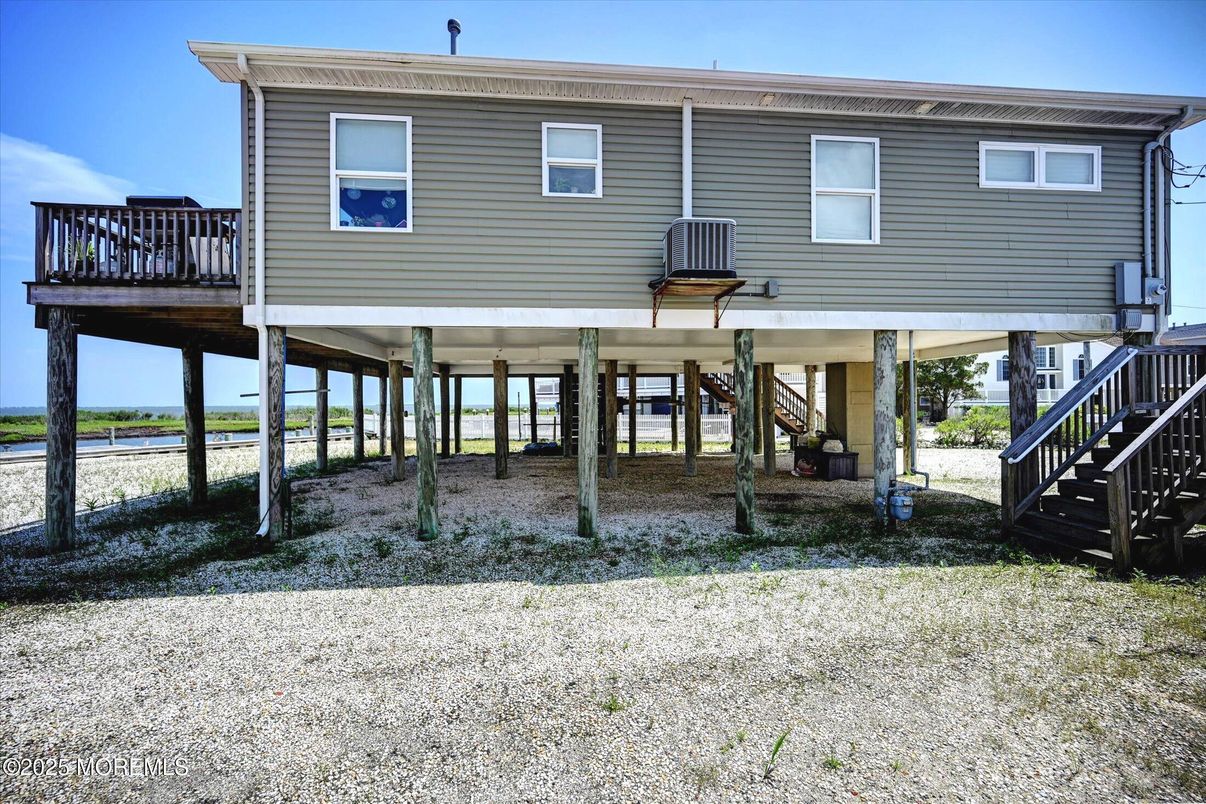 Backyard, Exterior, Water