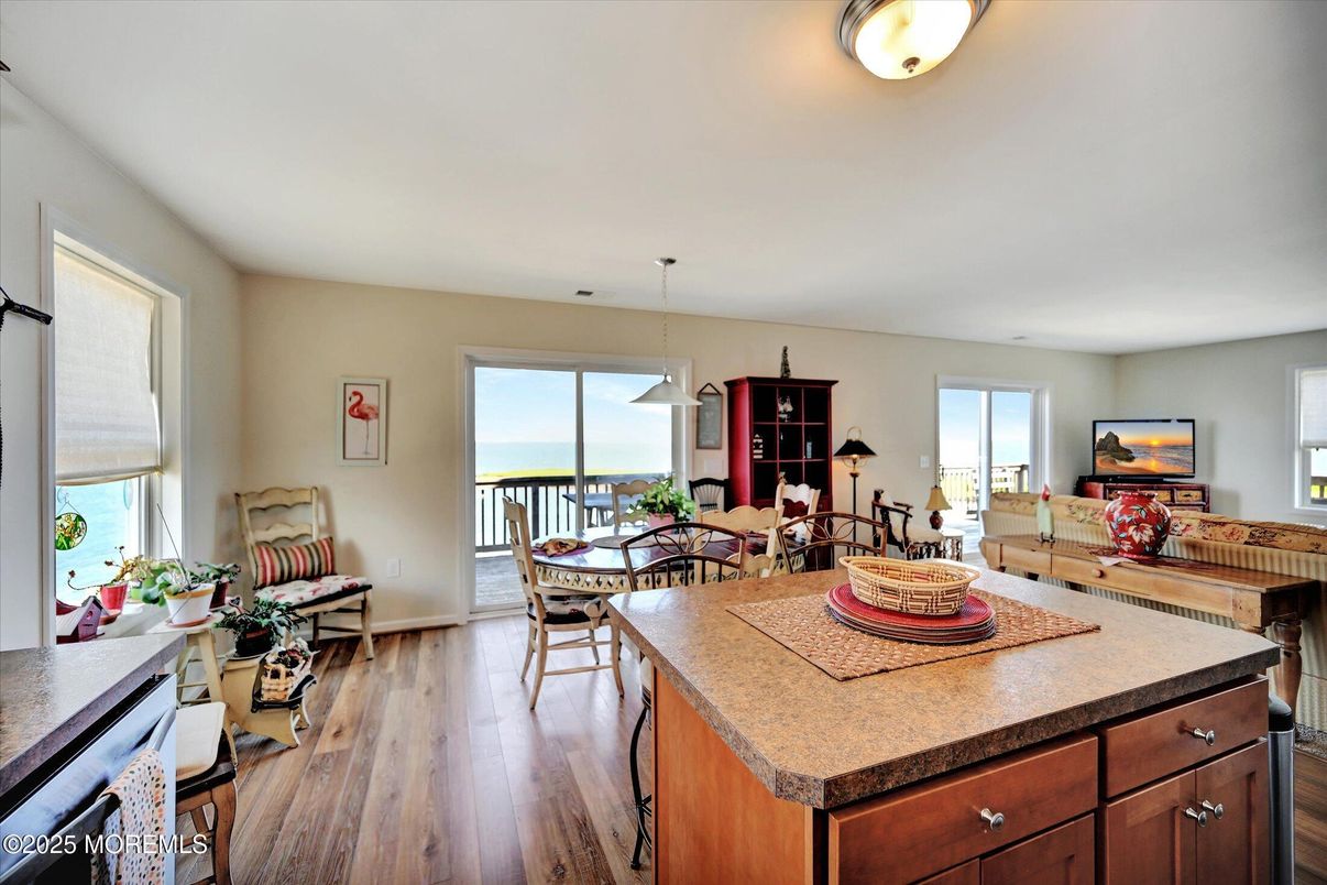 Dining room, Interior, Living room, Pendant Lights, Water, Wood Texture Flooring