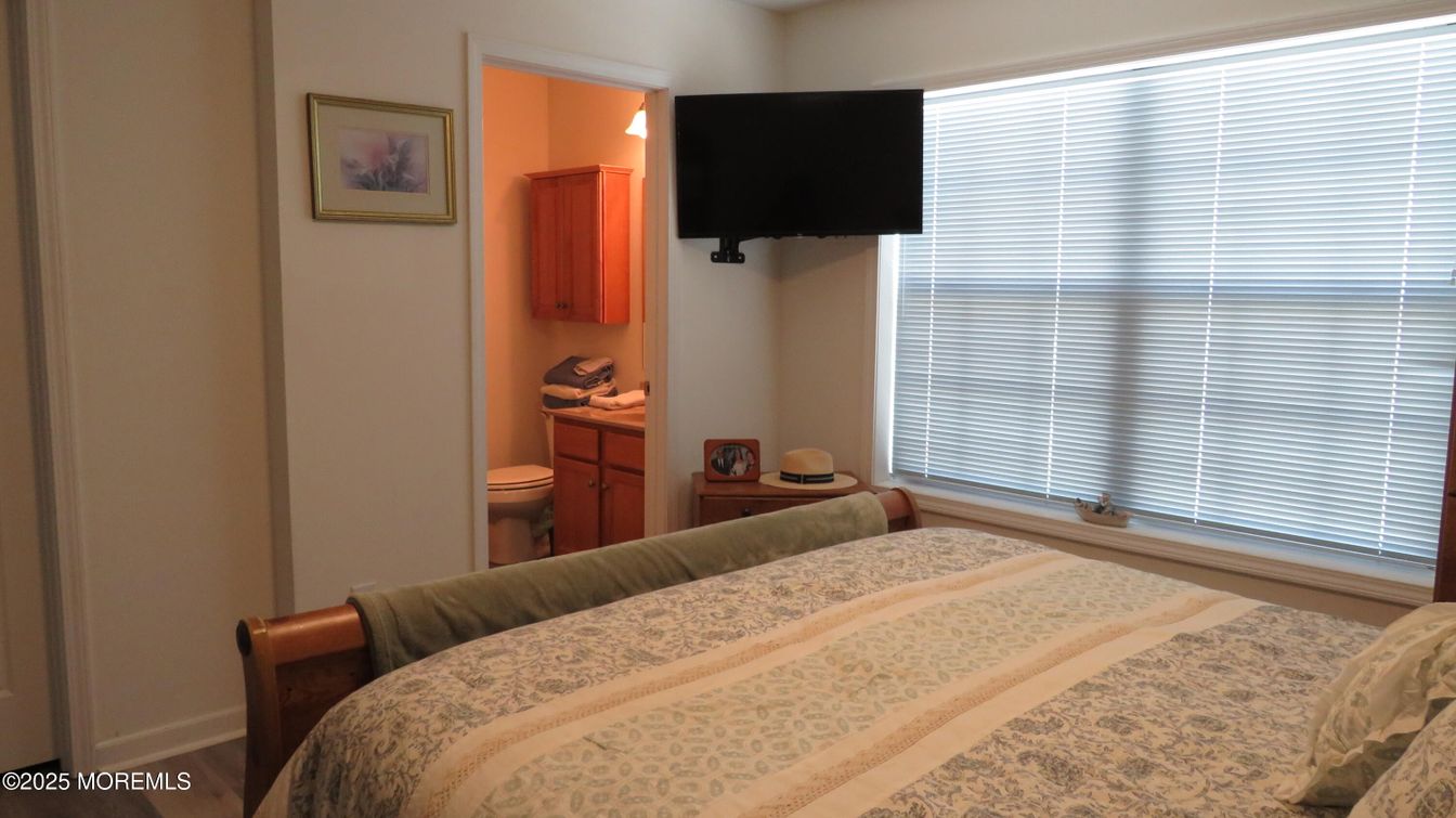 Bathroom, Bedroom, Interior
