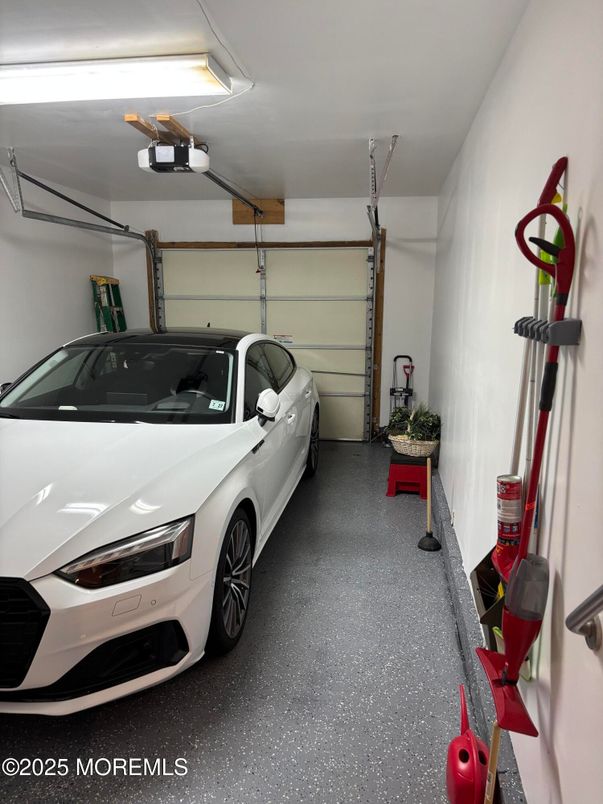 Garage, Interior