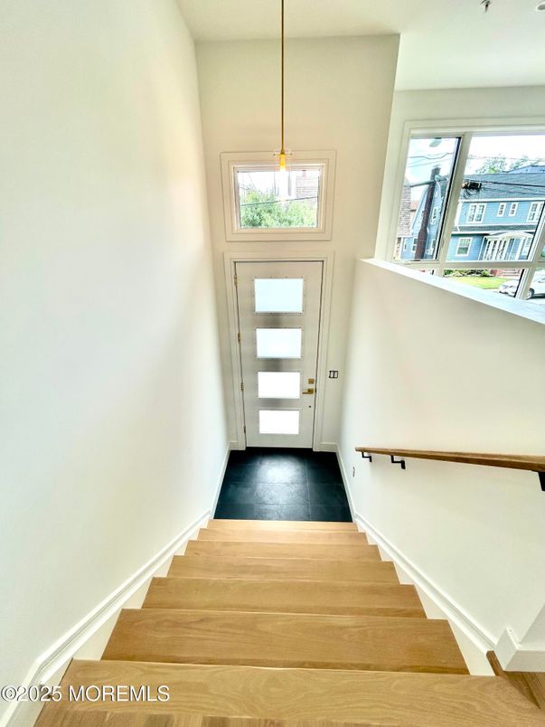 Interior, Pendant Lights, Wood Texture Flooring