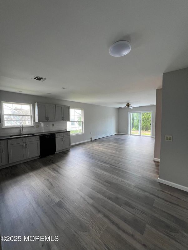 Empty room, Interior, Kitchen, Wood Texture Flooring