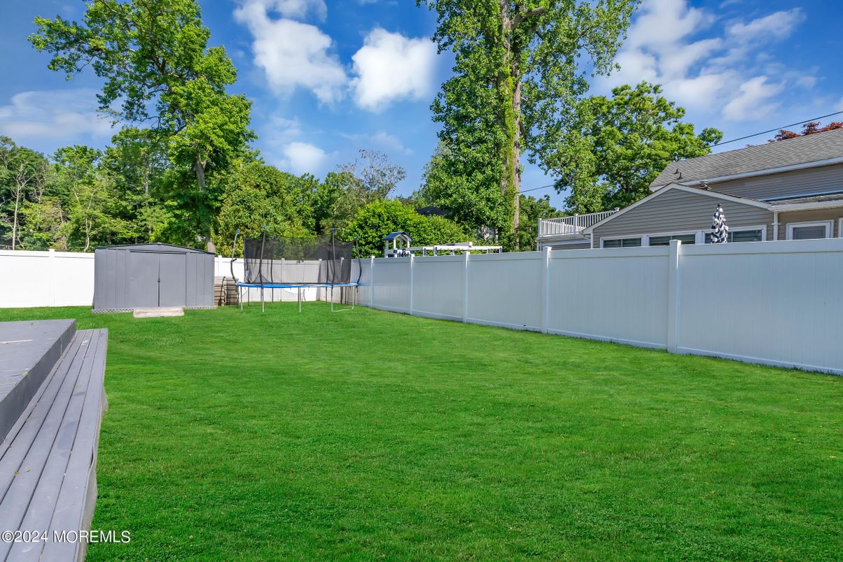 Backyard, Exterior, Playground