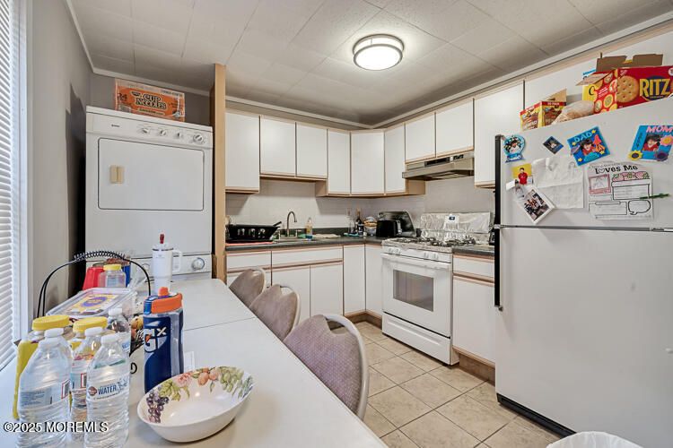 Interior, Kitchen, Washer