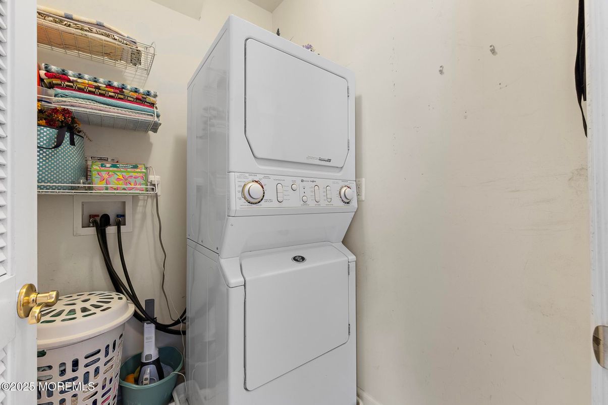 Interior, Utility Closets, Washer