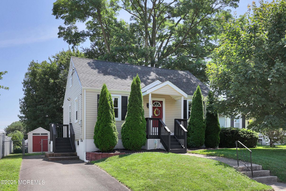 Detached Garage, Exterior, Facade, Cape Cod