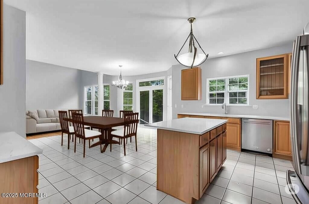 Chandelier, Dining room, Interior, Kitchen, Pendant Lights, Recessed Lighting