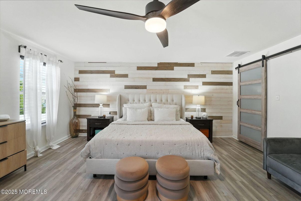 Bedroom, Interior, Wood Texture Flooring, Wooden Walls