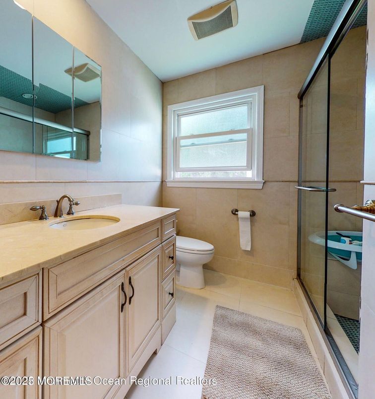 Bathroom, Dual Sink Vanities, Glass Shower, Interior