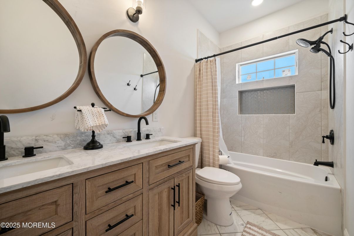 Bathroom, Dual Sink Vanities, Interior, Marble, Recessed Lighting