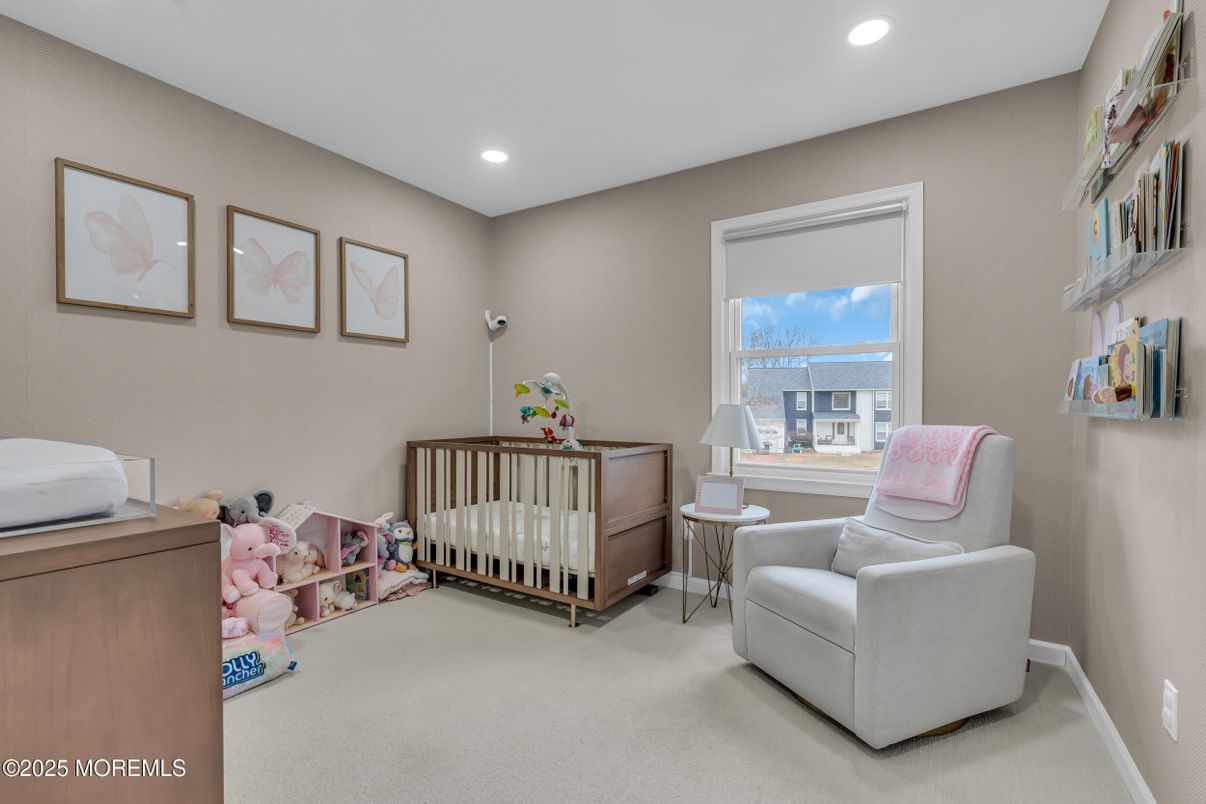 Bedroom, Interior, Recessed Lighting, Water