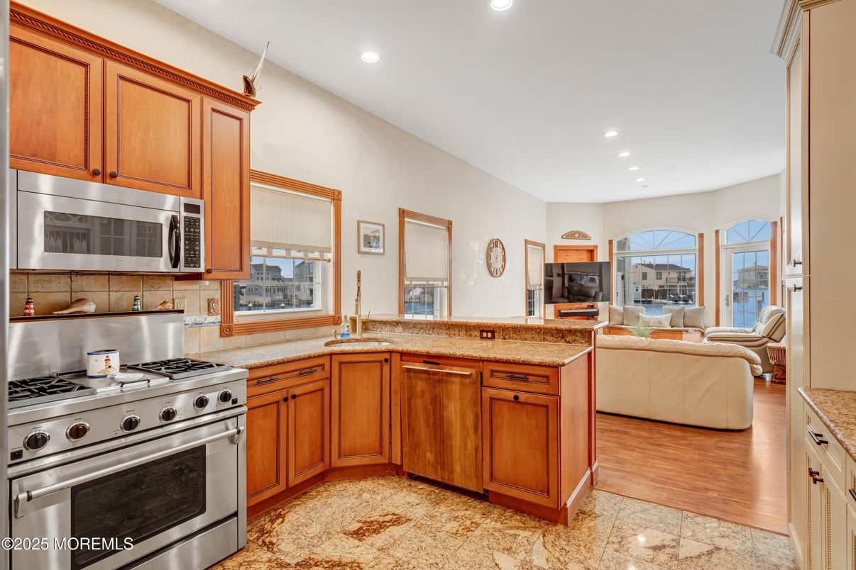 Interior, Kitchen, Living room, Recessed Lighting, Stainless Steel Appliances, Wood Texture Flooring