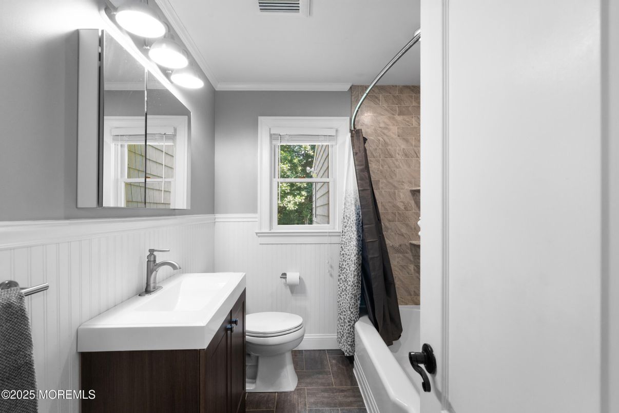 Bathroom, Interior, Wood Texture Flooring