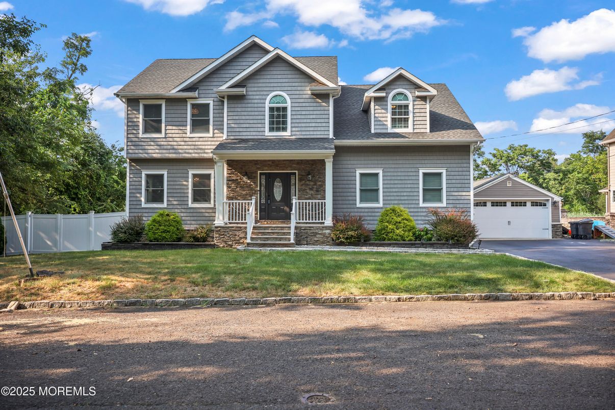 Detached Garage, Exterior, Facade, Farmhouse