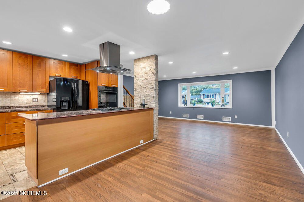 Interior, Kitchen, Recessed Lighting, Wood Texture Flooring